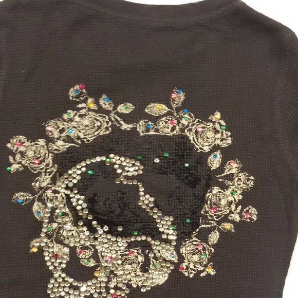 European boutique bought. Black t-shirt, long sleeves. With crystals and… - Picture 6 of 13